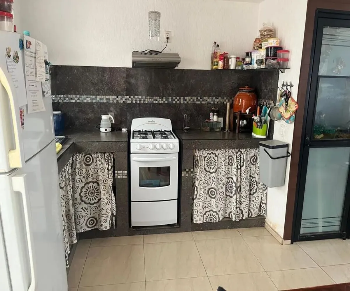 Casa En Venta,Los Cantaros,Del Artesano S/N, Tlajomulco de Zúñiga, Jalisco 45654, 2 Habitaciones,1 Baño,Del Artesano,2,plbjJX9