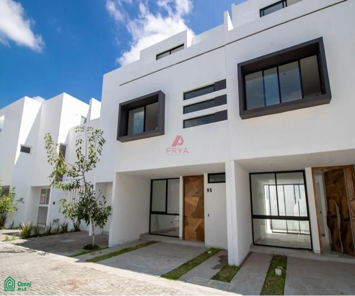 Casa En Venta,Santa Ana Tepetitlan,BARLOVENTO RESIDENCIAL S/N, Zapopan, Jalisco 45230, 3 Habitaciones,3 Baños,BARLOVENTO RESIDENCIAL,MX24614733