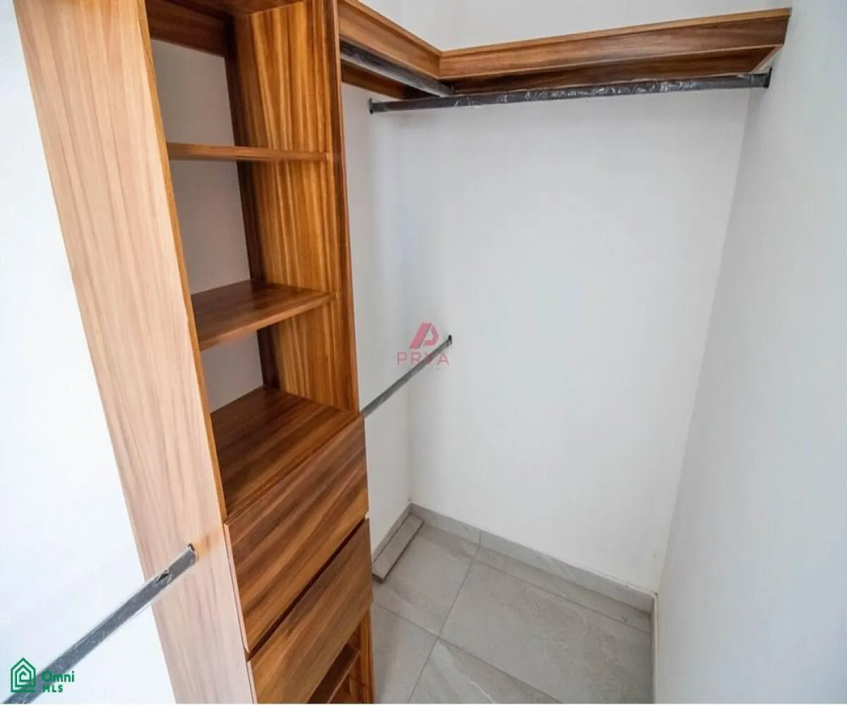 Casa En Venta,Santa Ana Tepetitlan,BARLOVENTO RESIDENCIAL S/N, Zapopan, Jalisco 45230, 3 Habitaciones,3 Baños,BARLOVENTO RESIDENCIAL,MX24614733