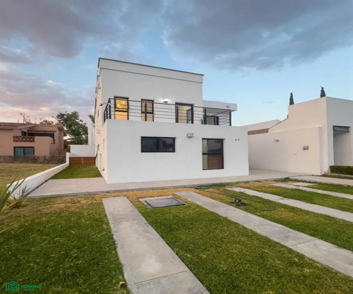 Casa En Venta,Chapala Centro,Jacarandas 63, Chapala, Jalisco 45900, 2 Habitaciones,2 Baños,Jacarandas,2,MX24628284