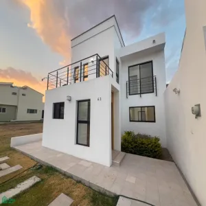 Casa En Venta,Chapala Centro,Jacarandas 63, Chapala, Jalisco 45900, 2 Habitaciones,2 Baños,Jacarandas,2,MX24628284