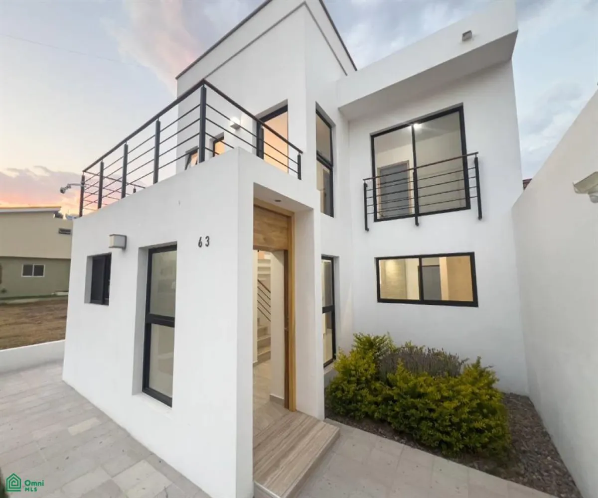 Casa En Venta,Chapala Centro,Jacarandas 63, Chapala, Jalisco 45900, 2 Habitaciones,2 Baños,Jacarandas,2,MX24628284