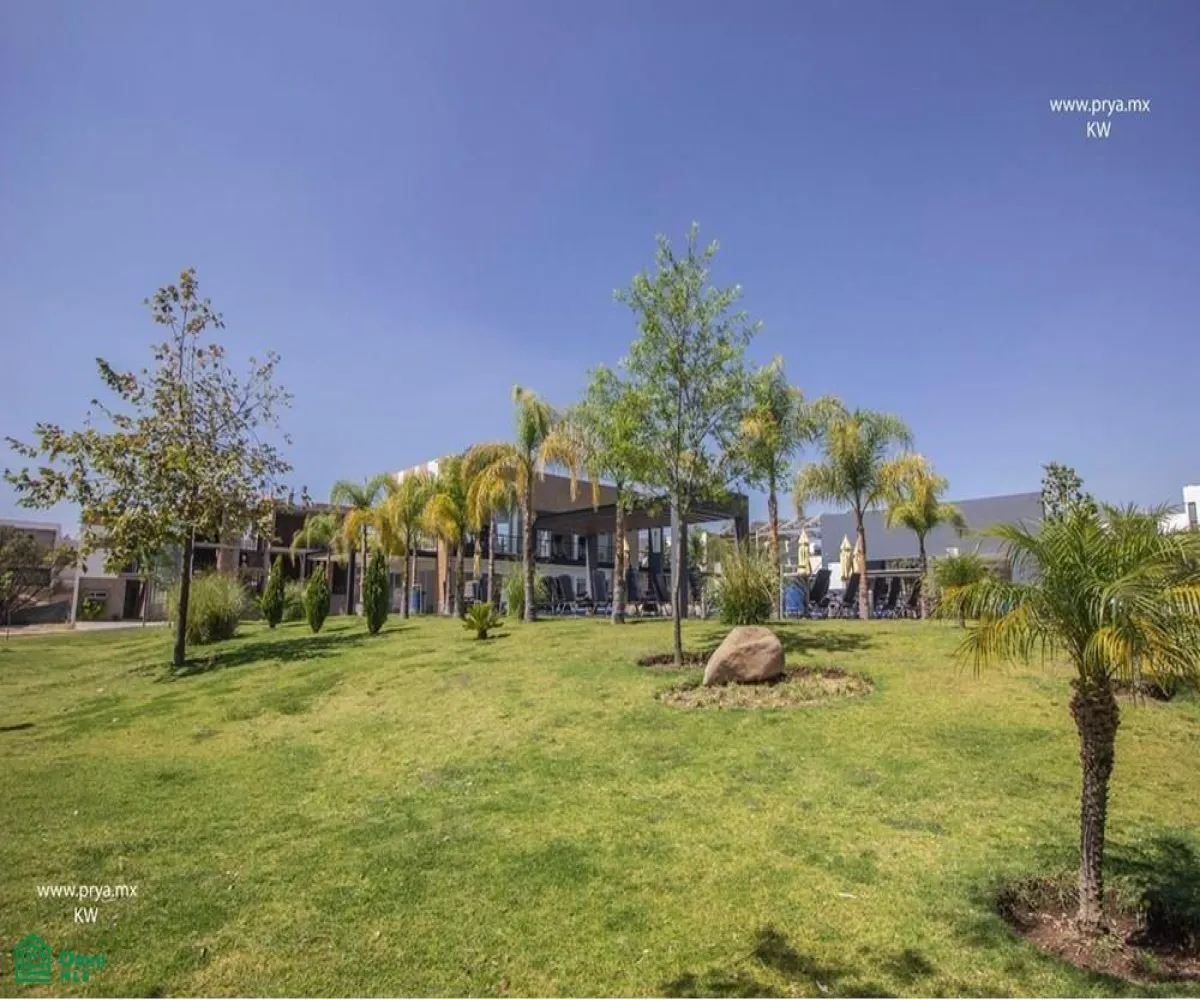 Casa En Venta,Fraccionamiento El Alcázar (Casa Fuerte),Fracc. Casa fuerte, coto baluarte 193, Tlajomulco de Zuniga, Jalisco 45646, 4 Habitaciones,3 Baños,Fracc. Casa fuerte, coto baluarte,MX24647370