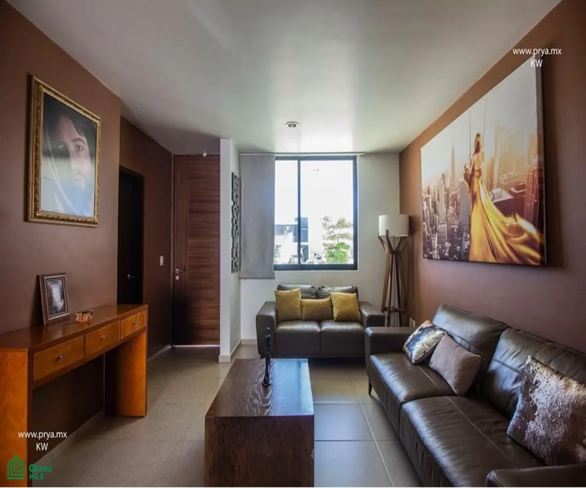 Casa En Venta,Fraccionamiento El Alcázar (Casa Fuerte),Fracc. Casa fuerte, coto baluarte 193, Tlajomulco de Zuniga, Jalisco 45646, 4 Habitaciones,3 Baños,Fracc. Casa fuerte, coto baluarte,MX24647370