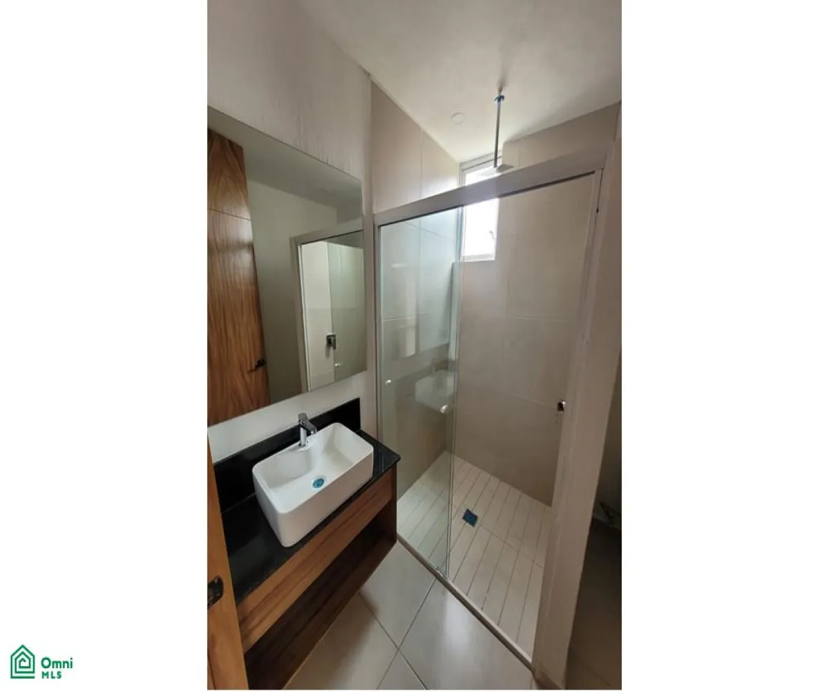 Casa En Venta,Santa Ana Tepetitlan,BARLOVENTO RESIDENCIAL S/N, Zapopan, Jalisco 45230, 3 Habitaciones,3 Baños,BARLOVENTO RESIDENCIAL,MX24658465