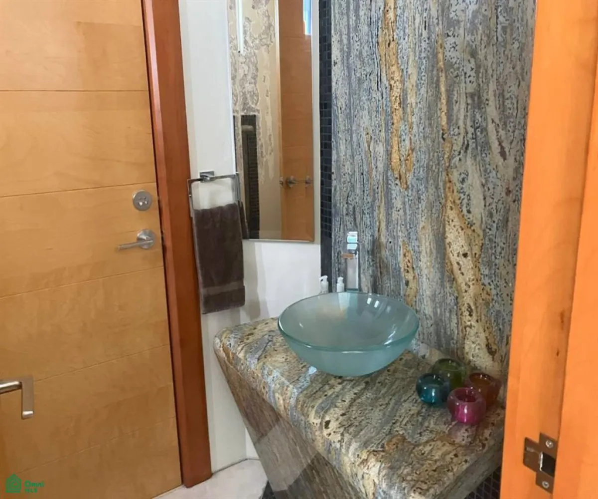 Casa En Venta,Azaleas Residencial,Av. Azaleas 528-C9, Zapopan, Jalisco 45239, 4 Habitaciones,4 Baños,Av. Azaleas,2,MX24661805