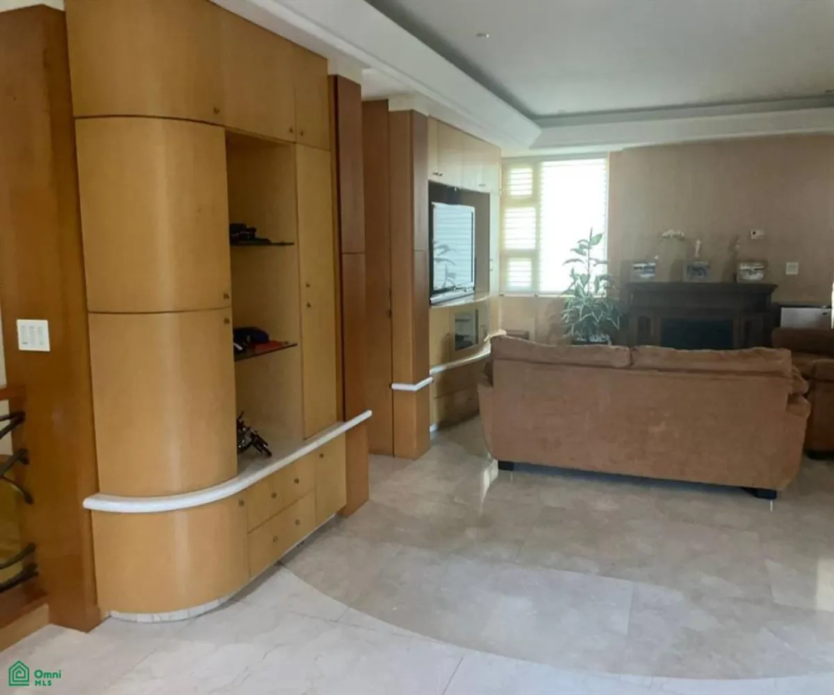 Casa En Venta,Azaleas Residencial,Av. Azaleas 528-C9, Zapopan, Jalisco 45239, 4 Habitaciones,4 Baños,Av. Azaleas,2,MX24661805