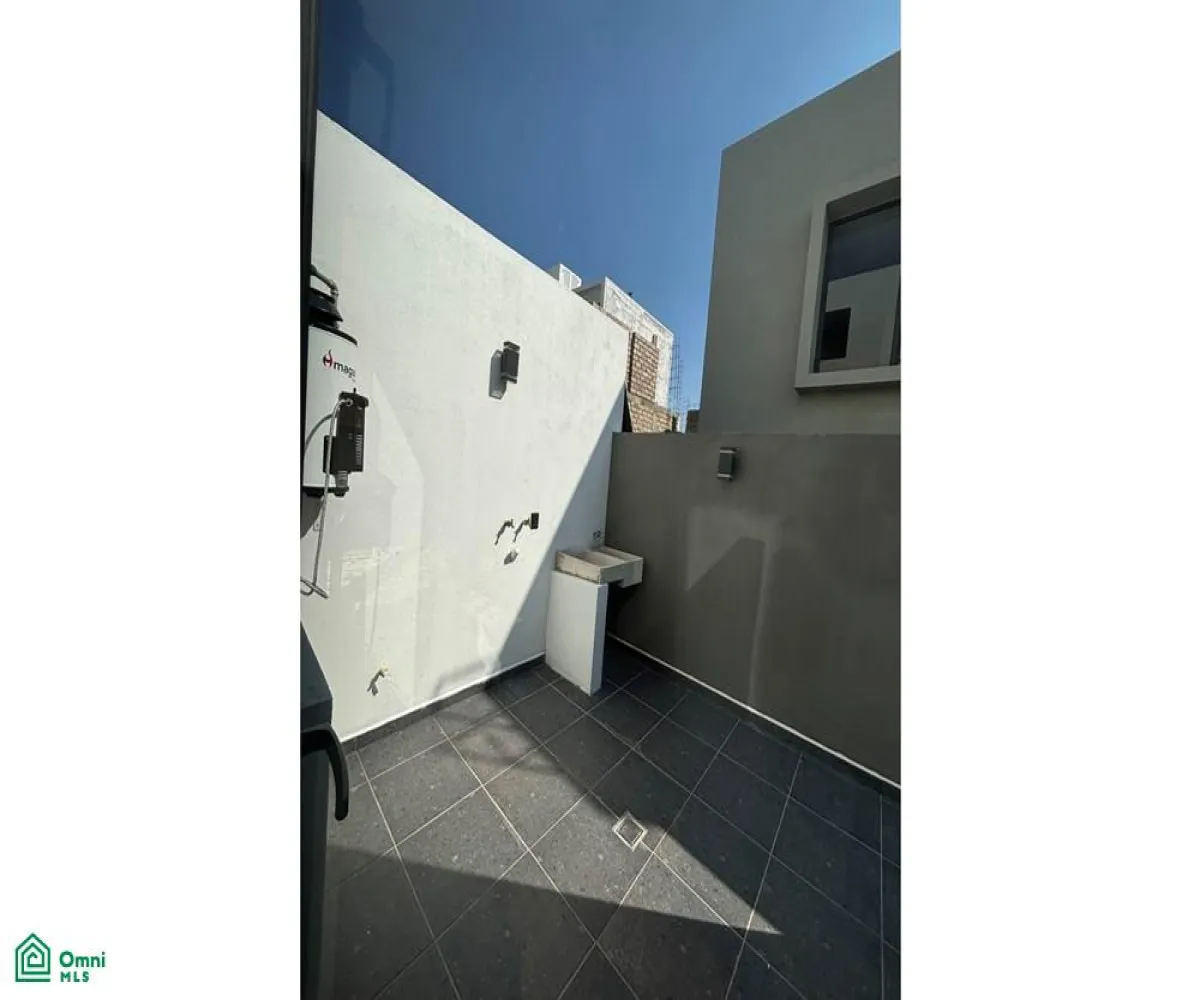 Casa En Venta,San Agustín,Av. Vuelo de las Grullas 200, Tlajomulco de Zuniga, Jalisco 45645, 3 Habitaciones,3 Baños,Av. Vuelo de las Grullas,2,MX24662156