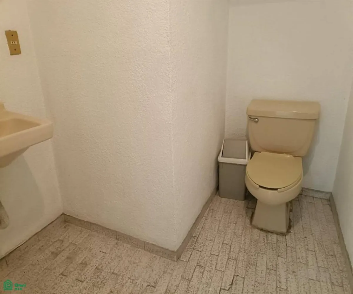 Oficina En Renta,Artesanos,Hospital 906, Guadalajara, Jalisco 44200, 4 Habitaciones,Hospital,1,MX24673864