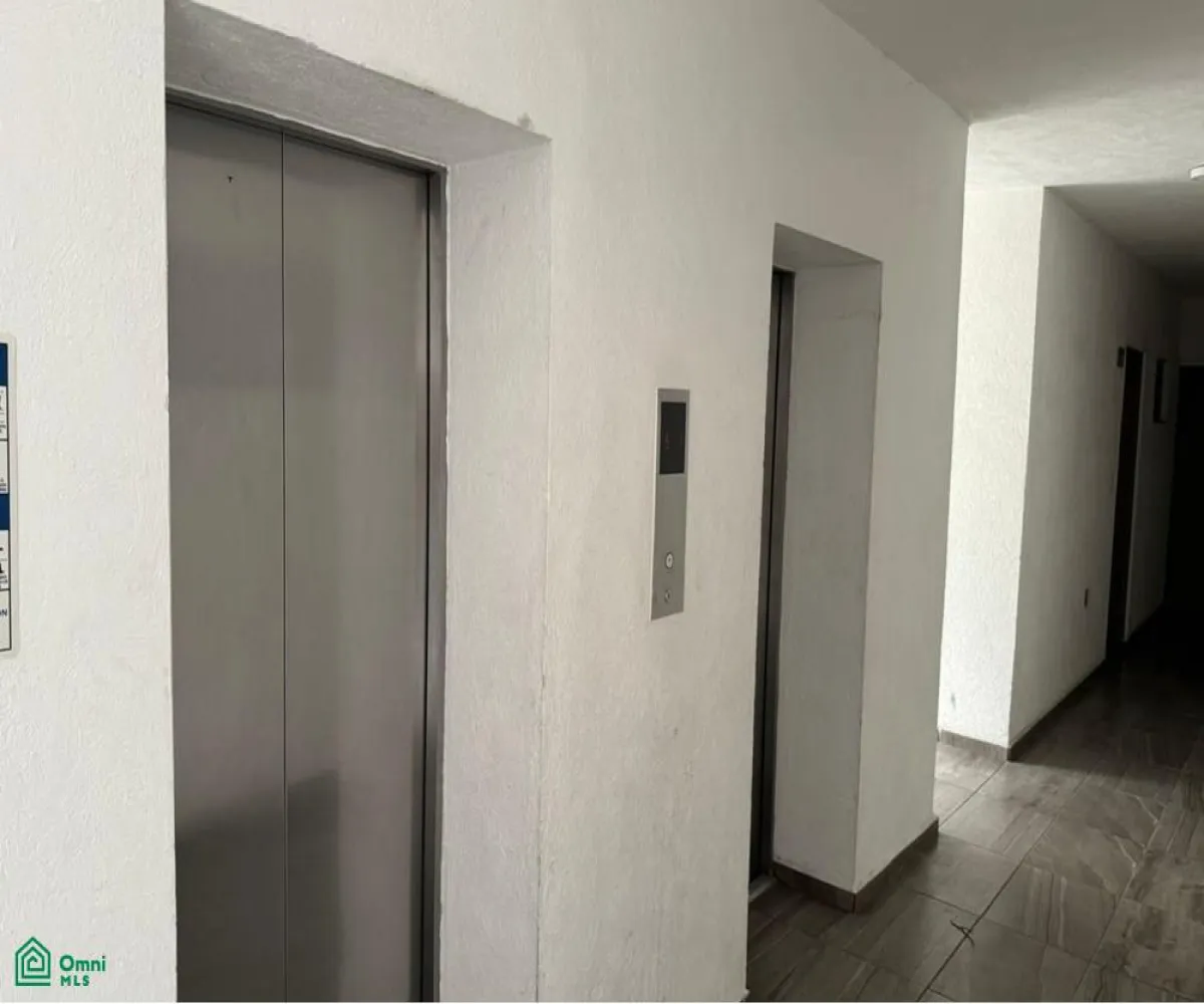 Edificio En Venta,Fraccionamiento Cañadas de San Lorenzo,AVENIDA TORREMOLINOS 3500, Zapopan, Jalisco 45130, 2 Habitaciones,2 Baños,AVENIDA TORREMOLINOS,1,MX24676393