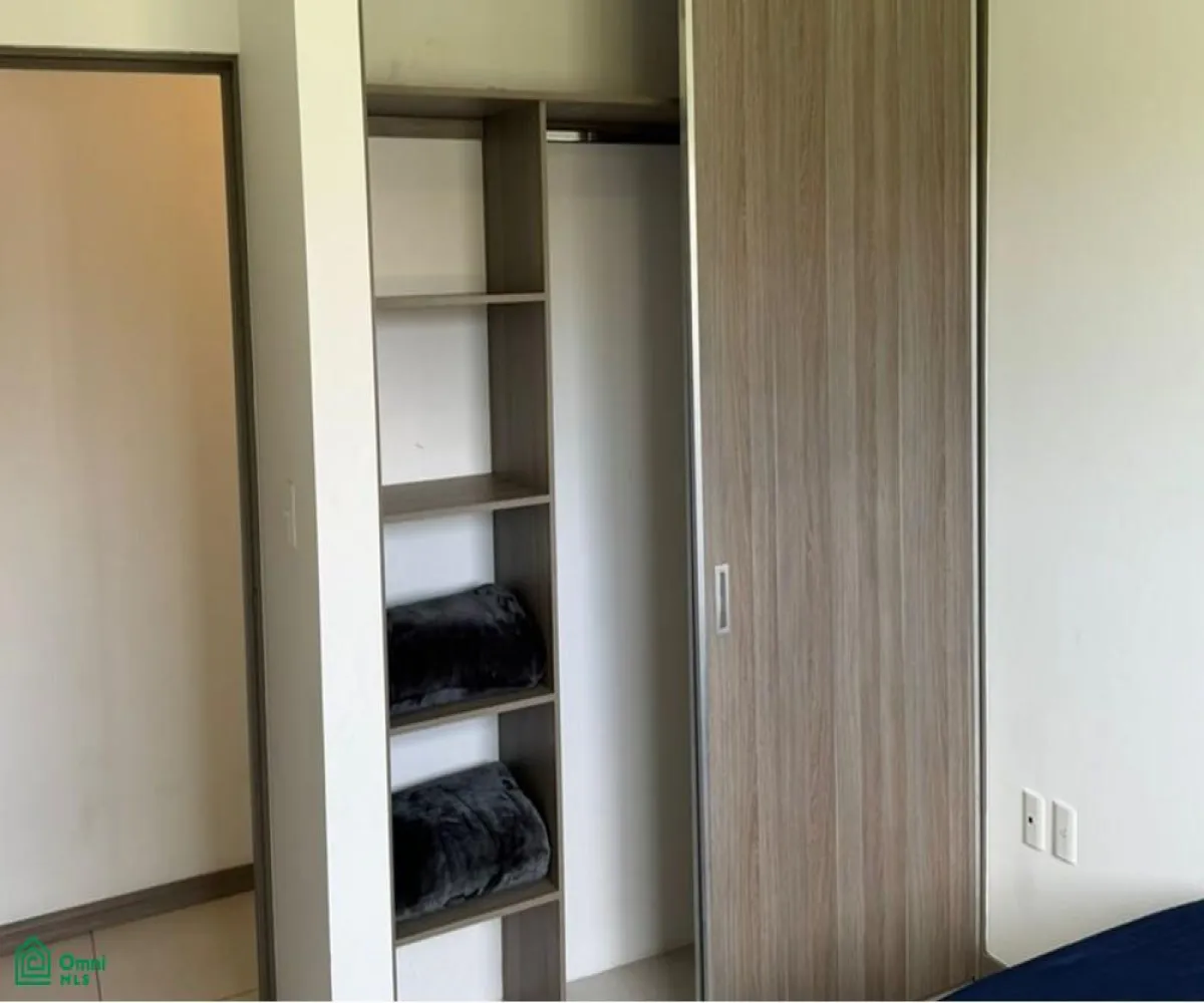 Edificio En Venta,Fraccionamiento Cañadas de San Lorenzo,AVENIDA TORREMOLINOS 3500, Zapopan, Jalisco 45130, 2 Habitaciones,2 Baños,AVENIDA TORREMOLINOS,1,MX24676393