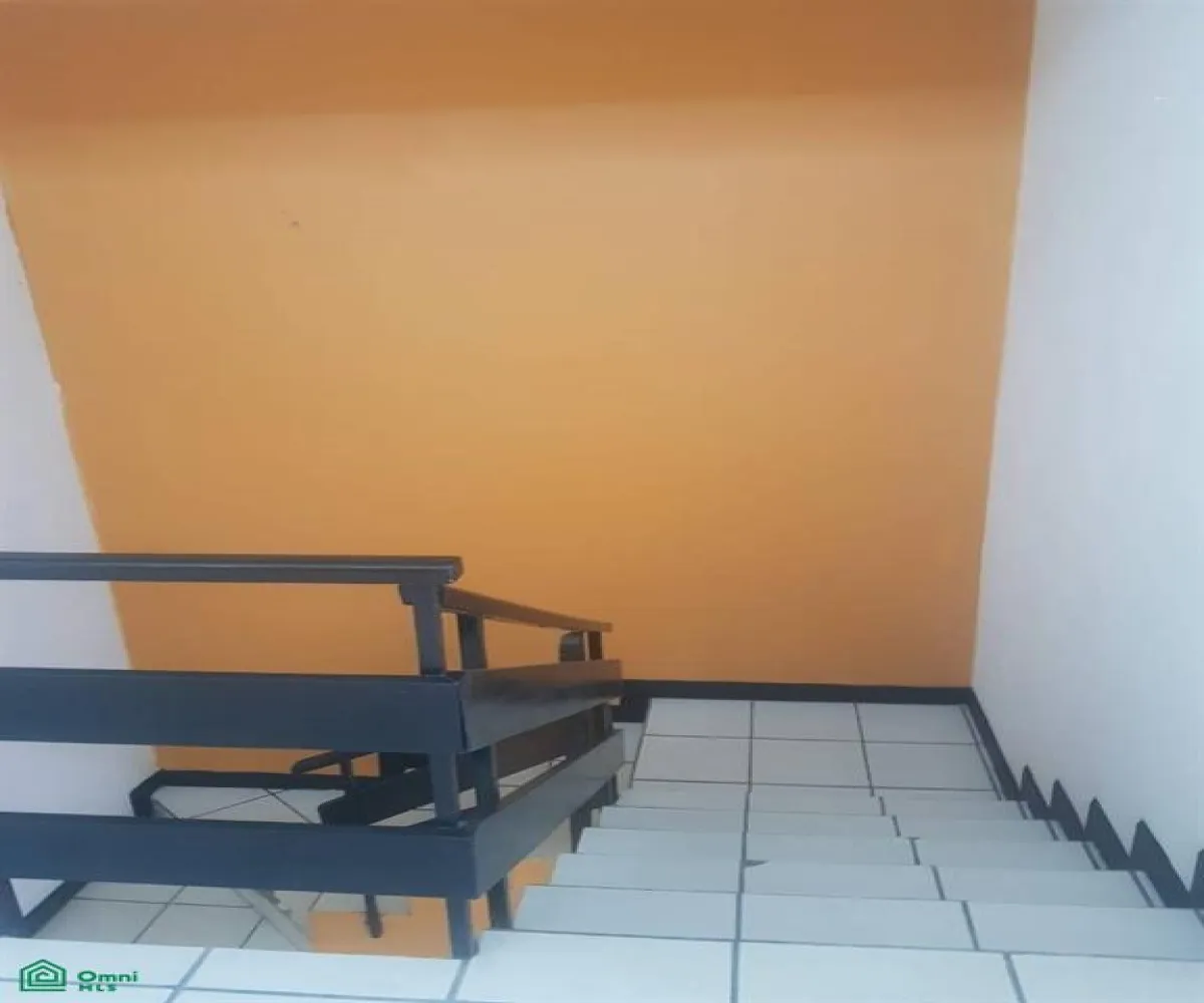 Casa En Venta,Jardines del Country,Donceles 2018, Guadalajara, Jalisco 44210, 4 Habitaciones,3 Baños,Donceles,2,MX24677188