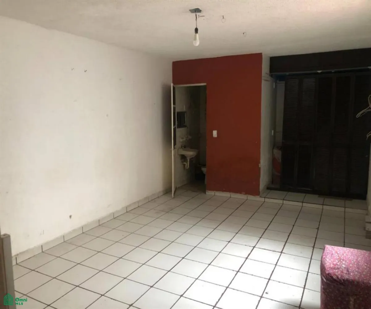 Casa En Venta,Jardines del Country,Donceles 2018, Guadalajara, Jalisco 44210, 4 Habitaciones,3 Baños,Donceles,2,MX24677188
