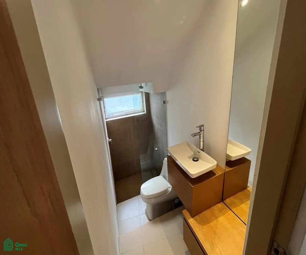 Casa En Renta,ARAUCA,Avenida Ramón Corona 1500, Zapopan, Jalisco 45207, 3 Habitaciones,4 Baños,Avenida Ramón Corona,2,MX24678573