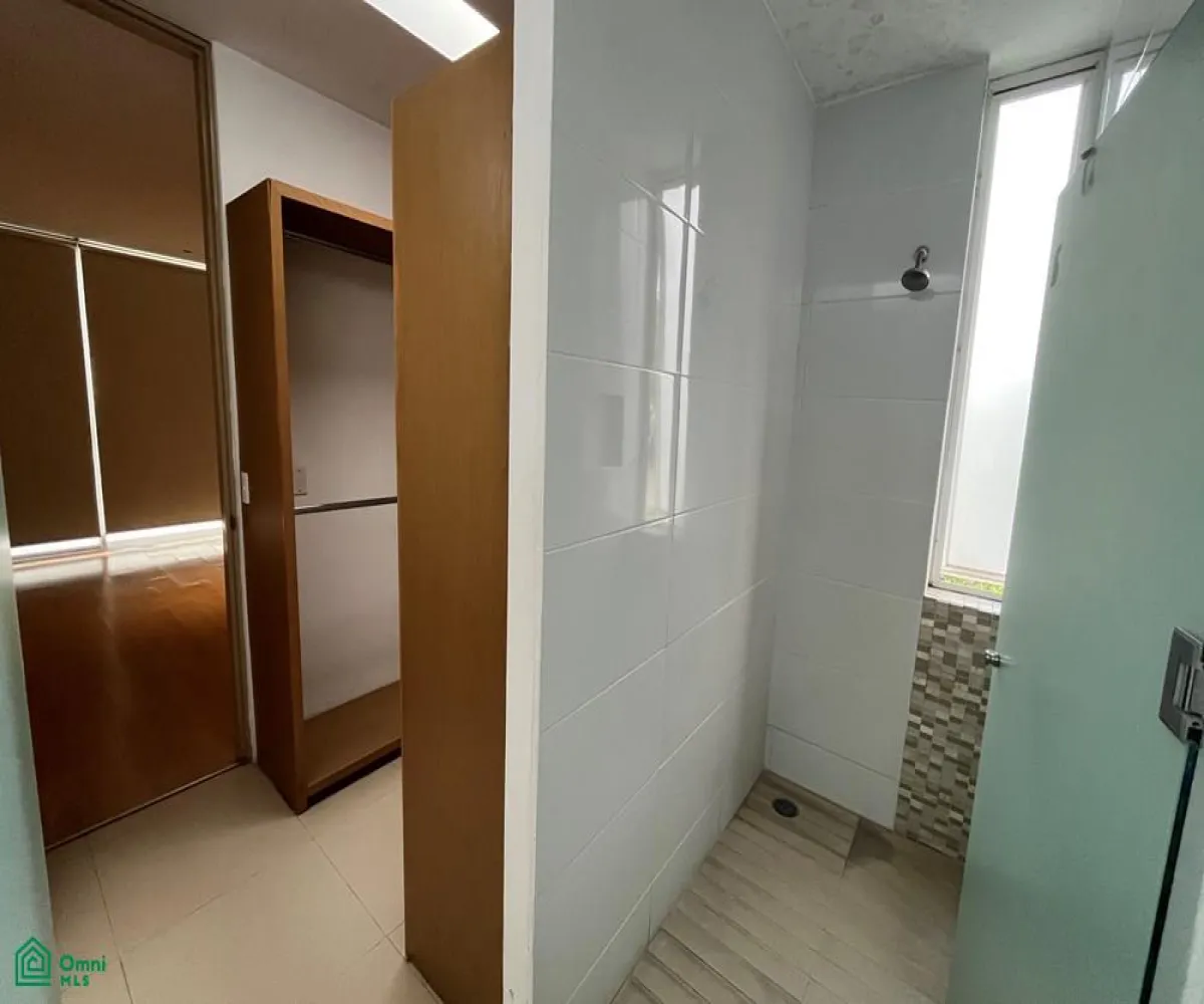 Casa En Renta,ARAUCA,Avenida Ramón Corona 1500, Zapopan, Jalisco 45207, 3 Habitaciones,4 Baños,Avenida Ramón Corona,2,MX24678573