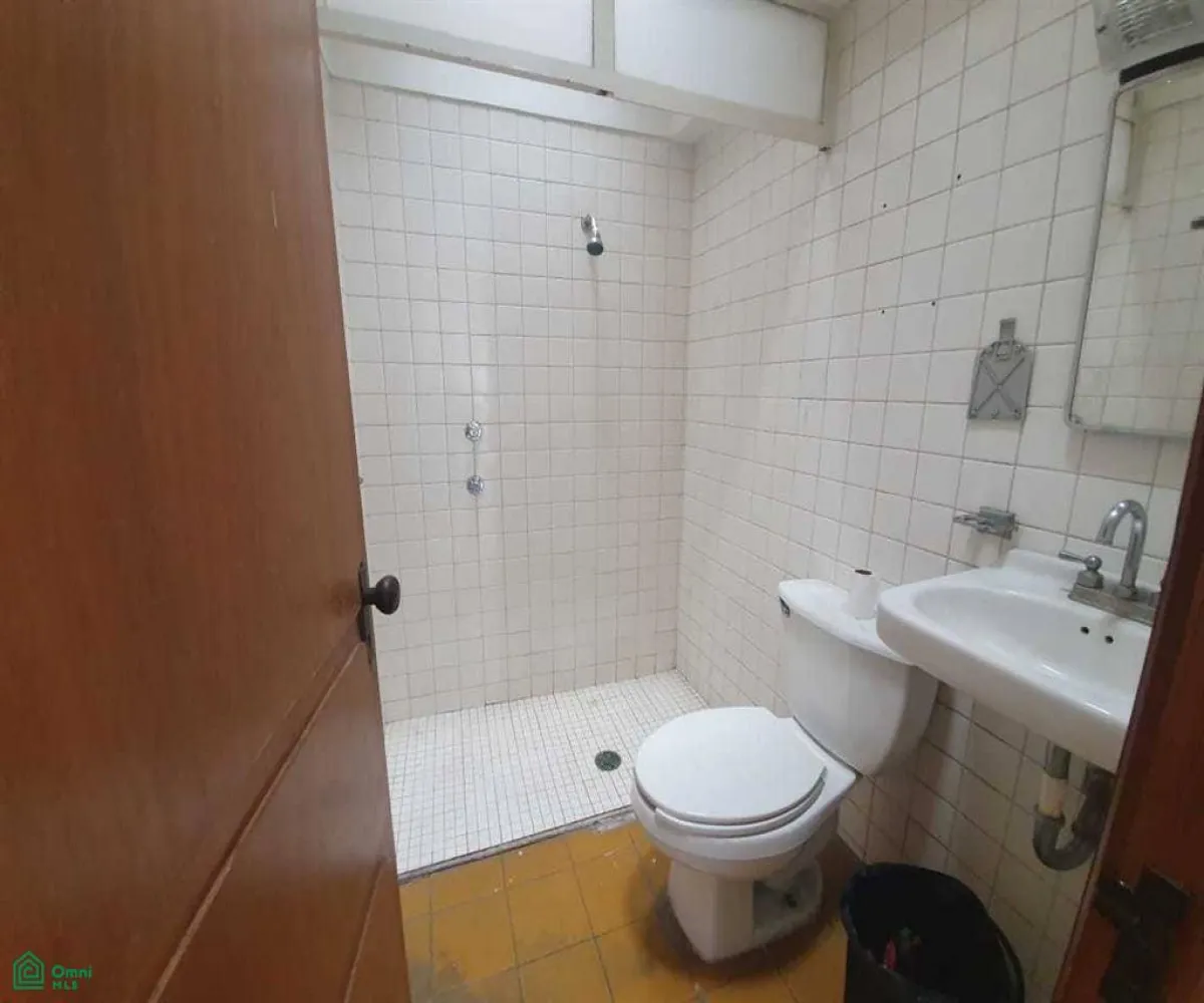 Oficina En Renta,Americana,Efrain Gonzalez Luna 1854, Guadalajara, Jalisco 44160, 4 Habitaciones,4 Baños,Efrain Gonzalez Luna,2,MX24680172