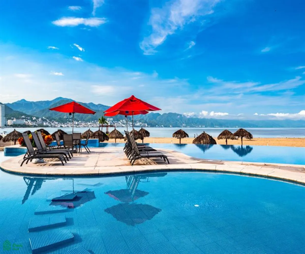 Departamento En Venta,Zona Hotelera Norte,Avenida Francisco Medina Ascencio 2477, Puerto Vallarta, Jalisco 48333, 2 Habitaciones,2 Baños,Avenida Francisco Medina Ascencio,MX24684394