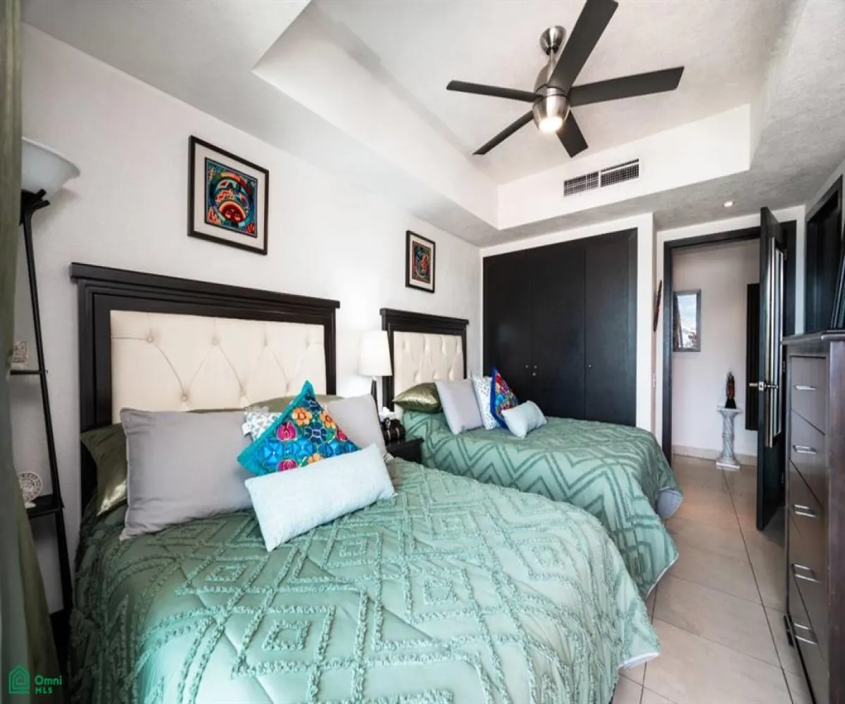 Departamento En Venta,Zona Hotelera Norte,Avenida Francisco Medina Ascencio 2477, Puerto Vallarta, Jalisco 48333, 2 Habitaciones,2 Baños,Avenida Francisco Medina Ascencio,MX24684394