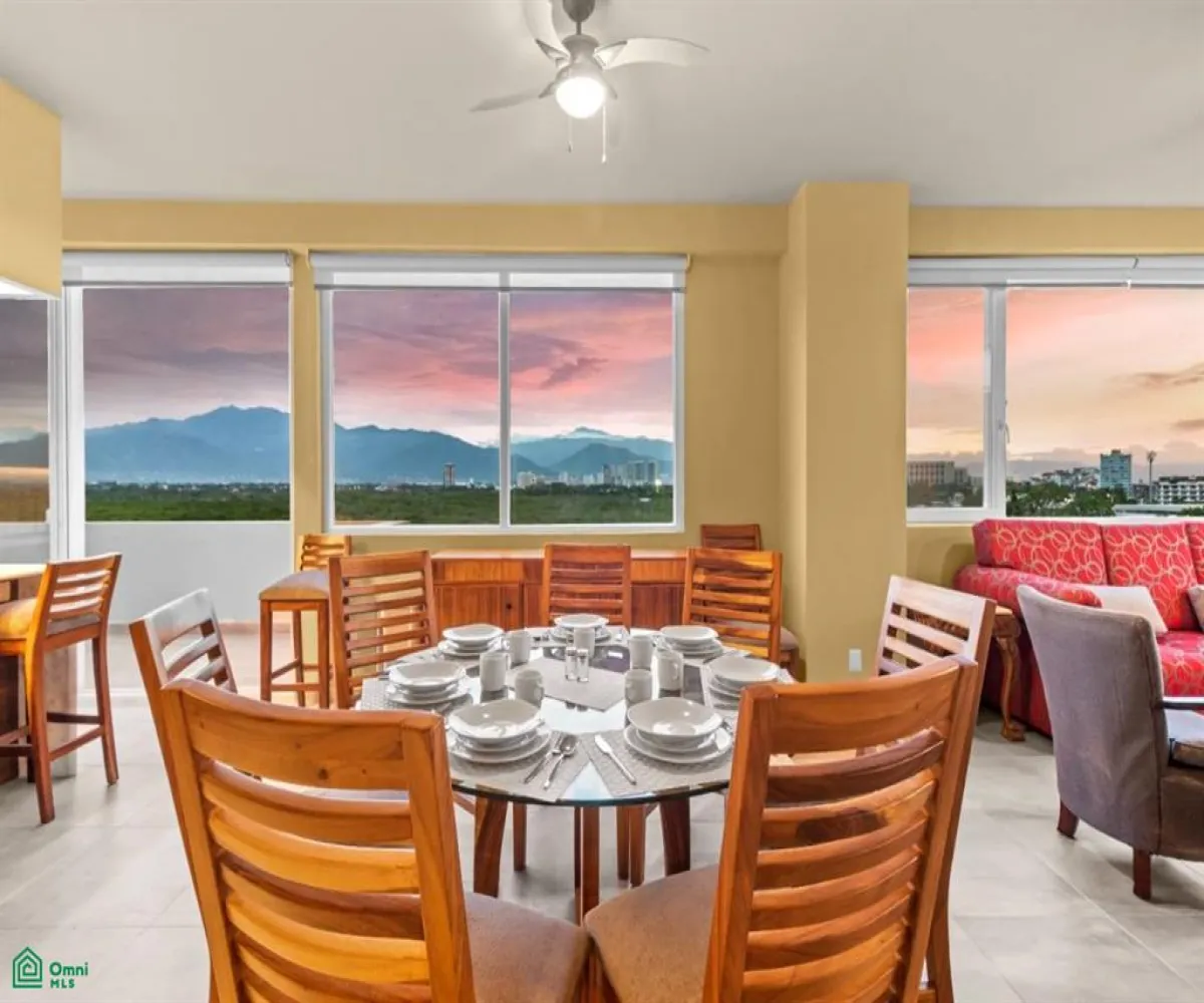 Departamento En Venta,Villa las Flores,INDUSTRIAS 154, Puerto Vallarta, Jalisco 48335, 3 Habitaciones,2 Baños,INDUSTRIAS,3,MX24686213