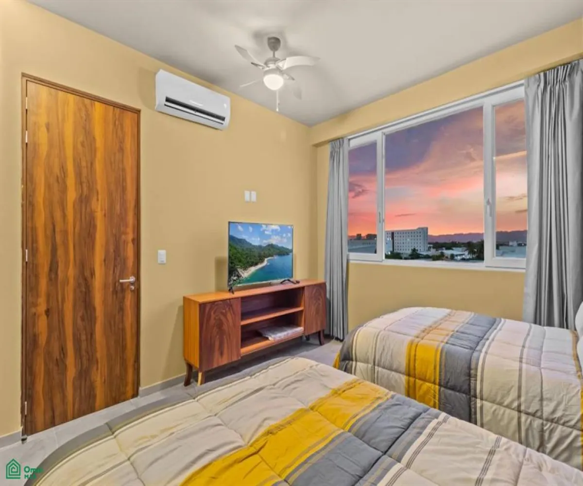 Departamento En Venta,Villa las Flores,INDUSTRIAS 154, Puerto Vallarta, Jalisco 48335, 3 Habitaciones,2 Baños,INDUSTRIAS,3,MX24686213