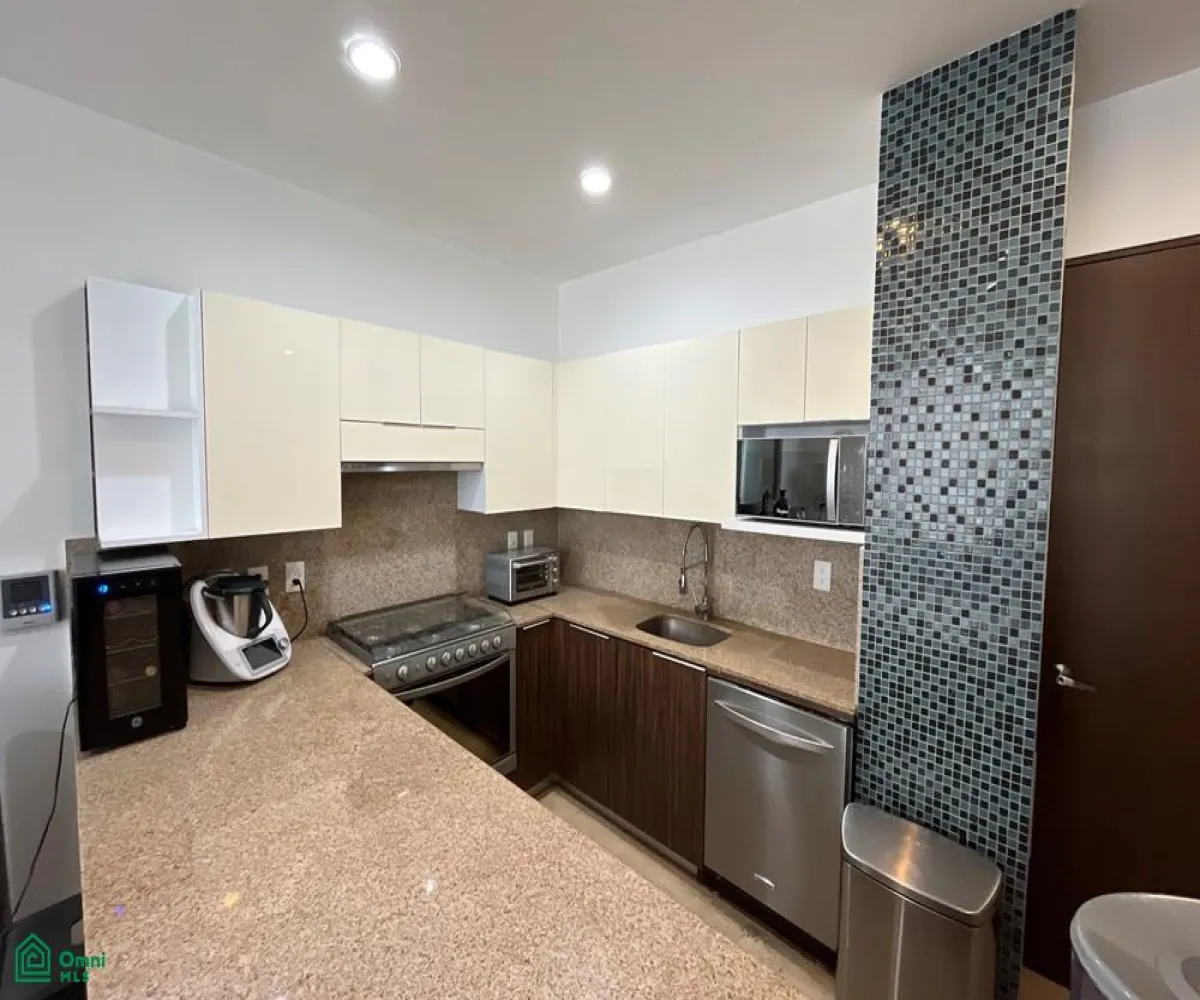 Casa En Venta,Fraccionamiento Porta Real,AVENIDA AVIACIÓN 4055, Zapopan, Jalisco 45019, 3 Habitaciones,3 Baños,AVENIDA AVIACIÓN,MX24687089