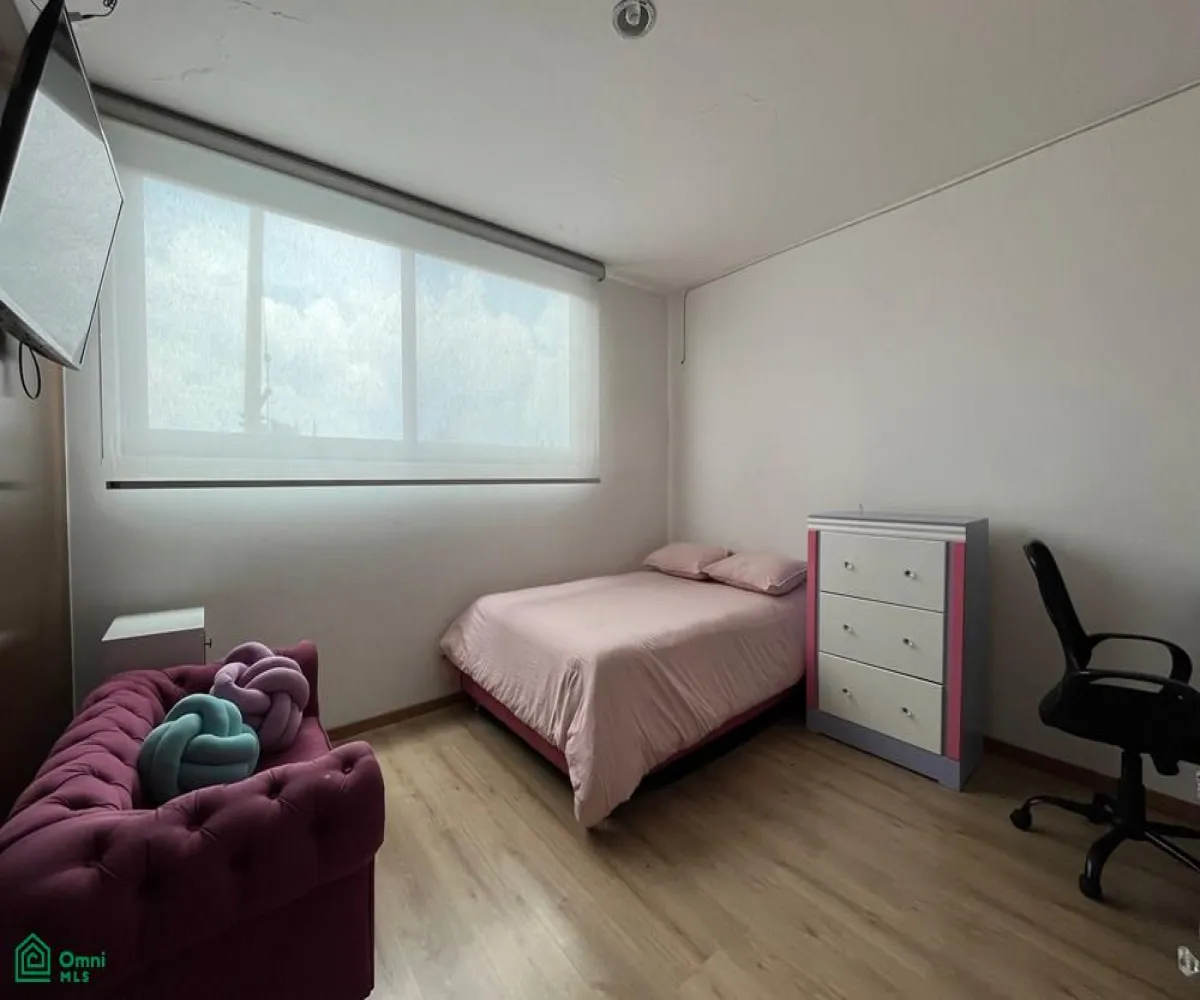 Casa En Venta,Fraccionamiento Porta Real,AVENIDA AVIACIÓN 4055, Zapopan, Jalisco 45019, 3 Habitaciones,3 Baños,AVENIDA AVIACIÓN,MX24687089