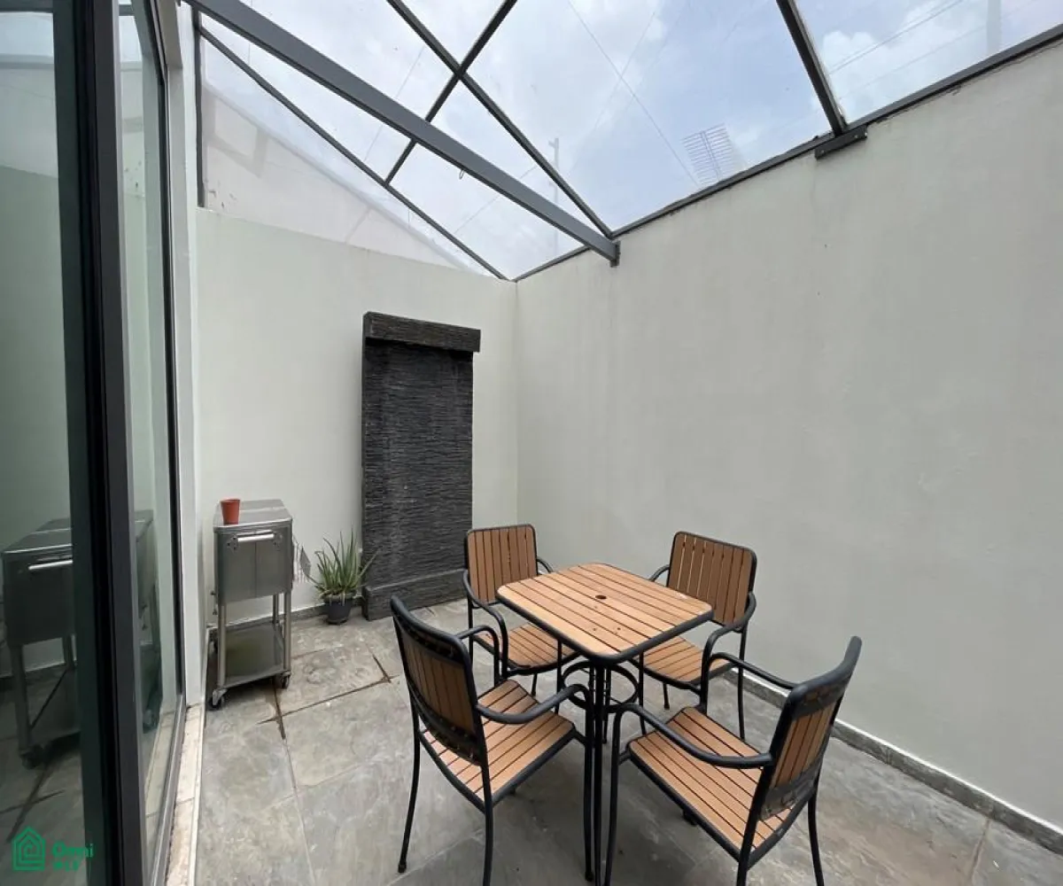 Casa En Venta,Fraccionamiento Porta Real,AVENIDA AVIACIÓN 4055, Zapopan, Jalisco 45019, 3 Habitaciones,3 Baños,AVENIDA AVIACIÓN,MX24687089