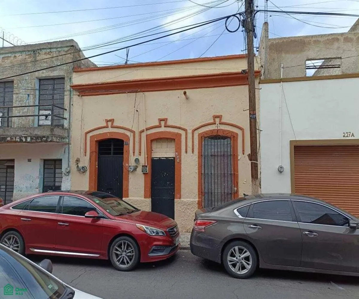 Casa En Venta,La Perla,Pablo Gutiérrez 221, Guadalajara, Jalisco 44360, 1 Cuarto,1 Baño,Pablo Gutiérrez,MX24692580