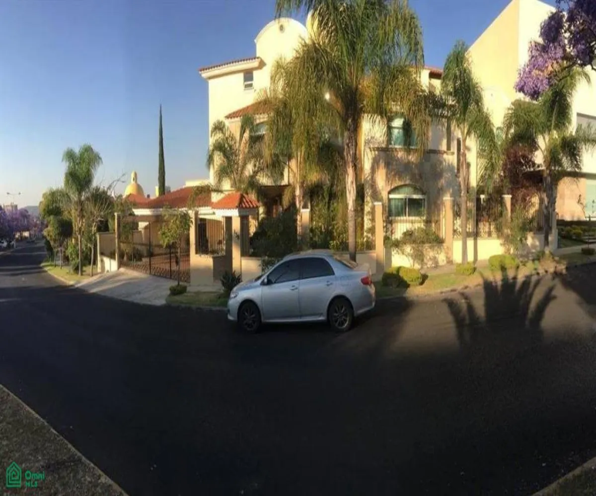 Casa En Venta,Ciudad Bugambilia,Cto De Lince Oriente 158, Zapopan, Jalisco 45237, 6 Habitaciones,5 Baños,Cto De Lince Oriente,3,MX24695025