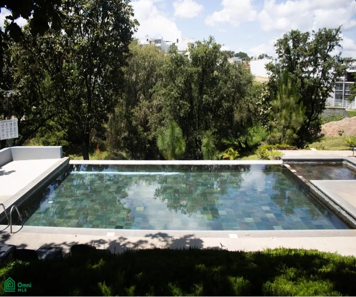 Casa En Venta,Fraccionamiento Valle Imperial,Calle Rinconada de la Orquidea 4510 4510, Zapopan, Jalisco 45134, 3 Habitaciones,3 Baños,Calle Rinconada de la Orquidea 4510,2,MX24695209