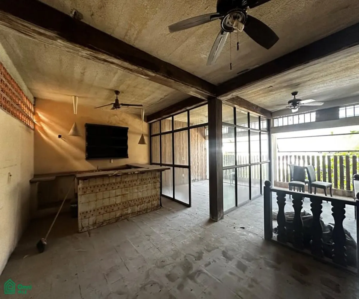 Casa En Venta,Valentín Gómez Farias,Calle Emiliano Zapata 330, Puerto Vallarta, Jalisco 48320, 3 Habitaciones,1 Baño,Calle Emiliano Zapata,2,MX24698425