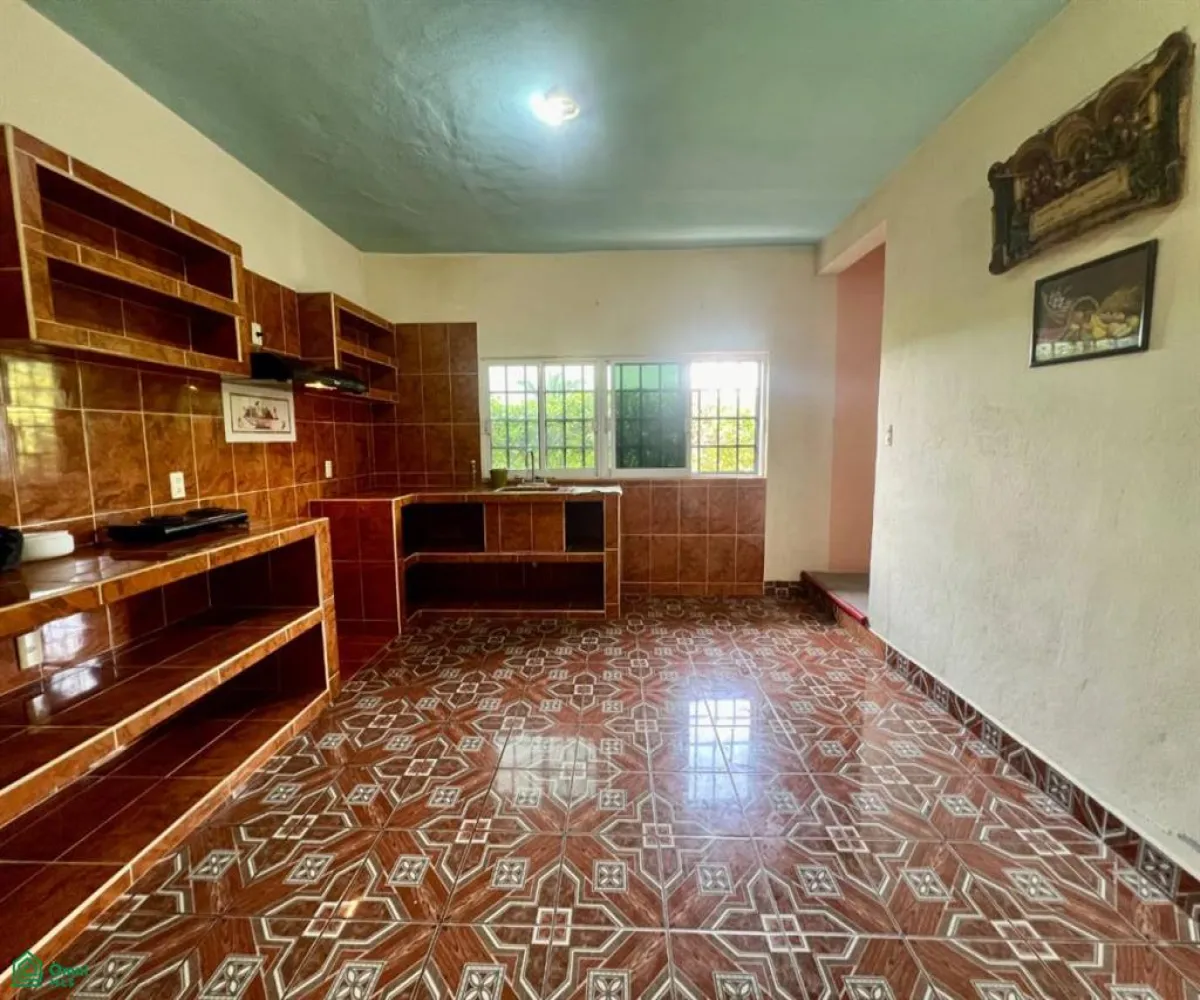 Casa En Venta,Lomas de Enmedio,Brasil 991, Puerto Vallarta, Jalisco 48290, 6 Habitaciones,4 Baños,Brasil,MX24708176