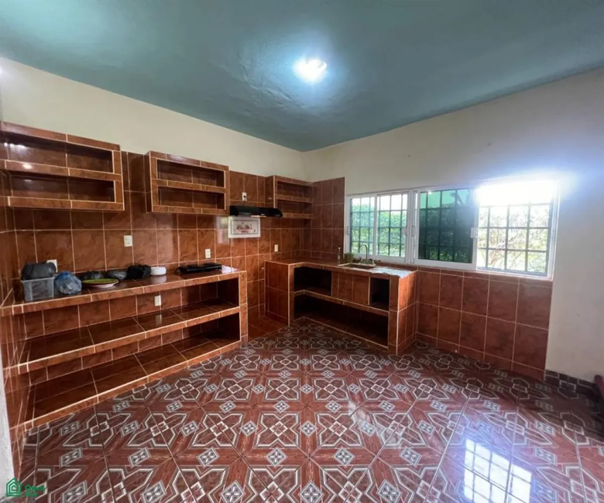 Casa En Venta,Lomas de Enmedio,Brasil 991, Puerto Vallarta, Jalisco 48290, 6 Habitaciones,4 Baños,Brasil,MX24708176