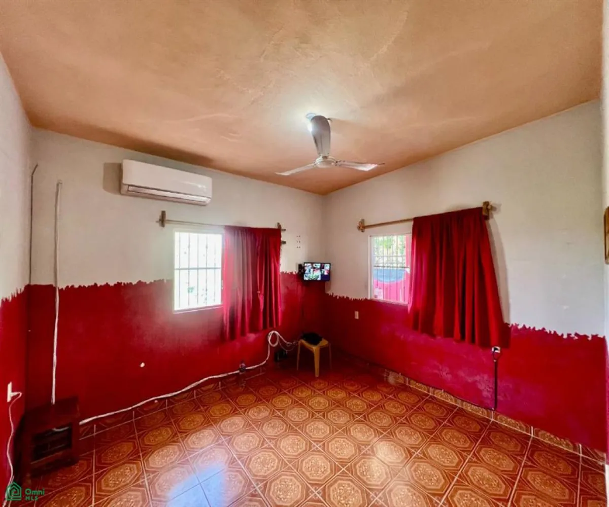 Casa En Venta,Lomas de Enmedio,Brasil 991, Puerto Vallarta, Jalisco 48290, 6 Habitaciones,4 Baños,Brasil,MX24708176