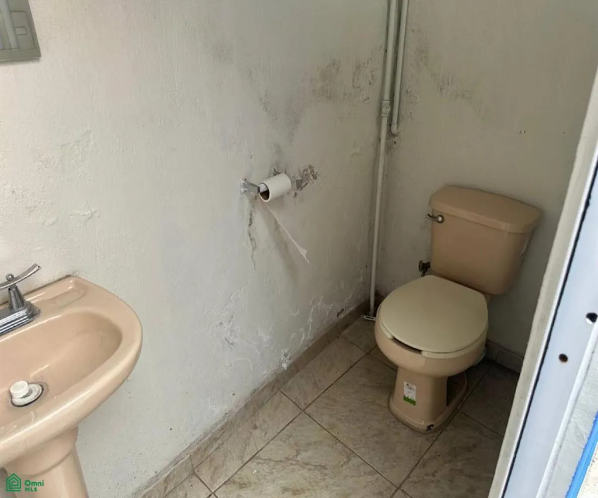 Casa En Venta,Jardines de La Paz,Jose R. Osorio 3711, Guadalajara, Jalisco 44860, 2 Habitaciones,2 Baños,Jose R. Osorio,2,MX24716747