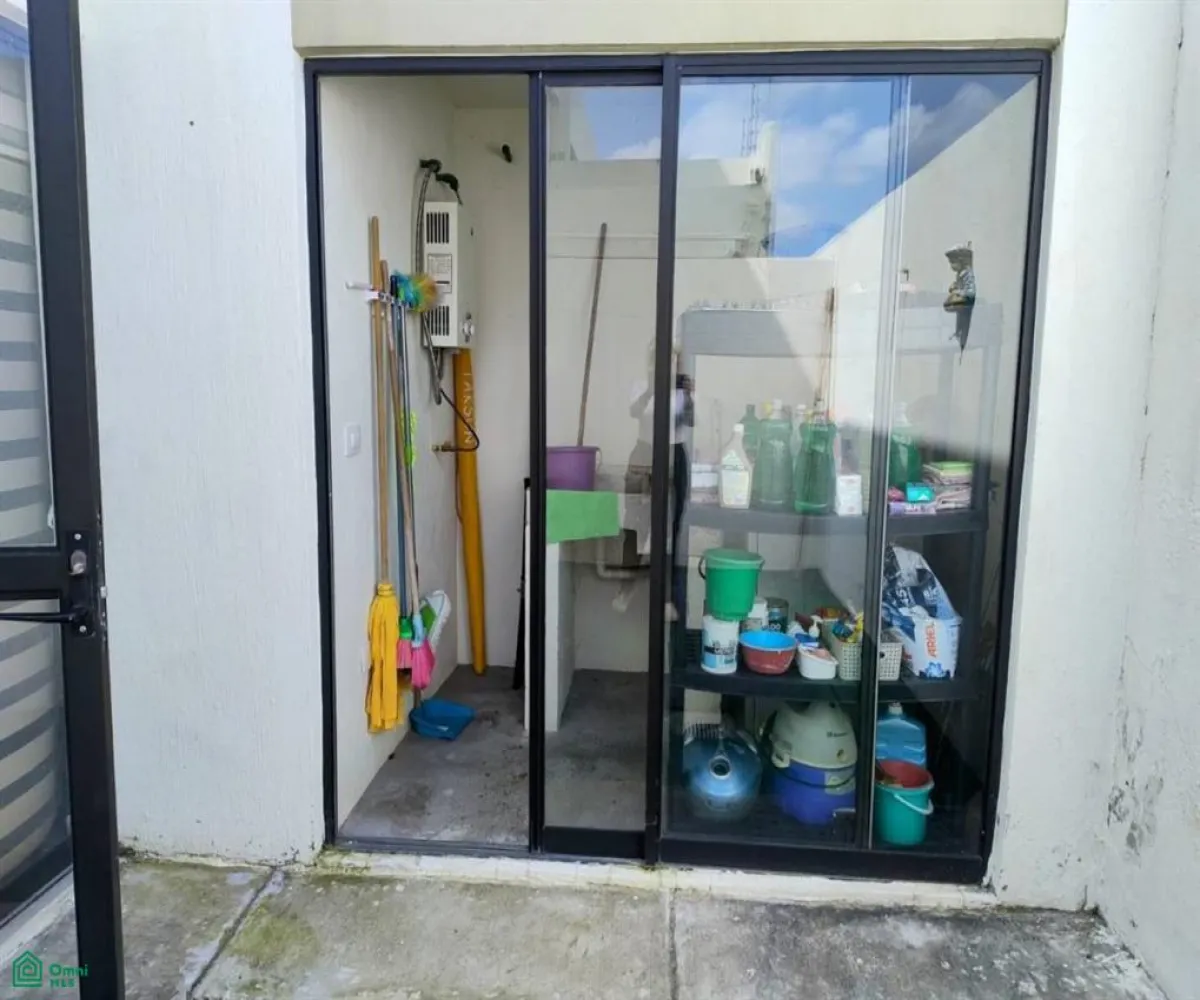 Casa En Venta,Adamar,AV. ADAMAR (COTO MAREVNA) 1216-18, Tlajomulco de Zuniga, Jalisco 45646, 3 Habitaciones,2 Baños,AV. ADAMAR (COTO MAREVNA),2,MX24719318