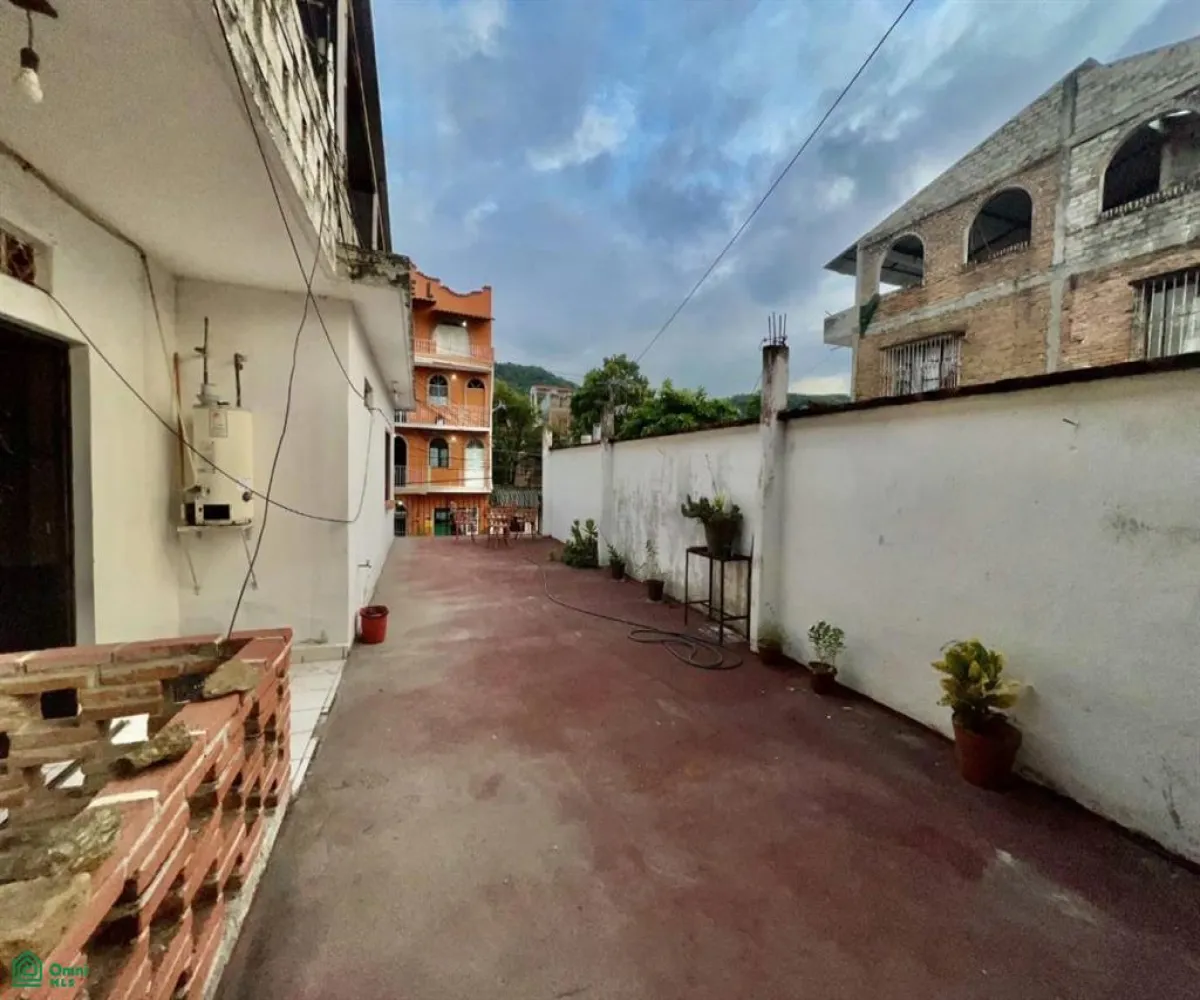 Casa En Venta,Lopez Mateos,Rio Grande 231, Puerto Vallarta, Jalisco 48340, 12 Habitaciones,16 Baños,Rio Grande,3,MX24725482
