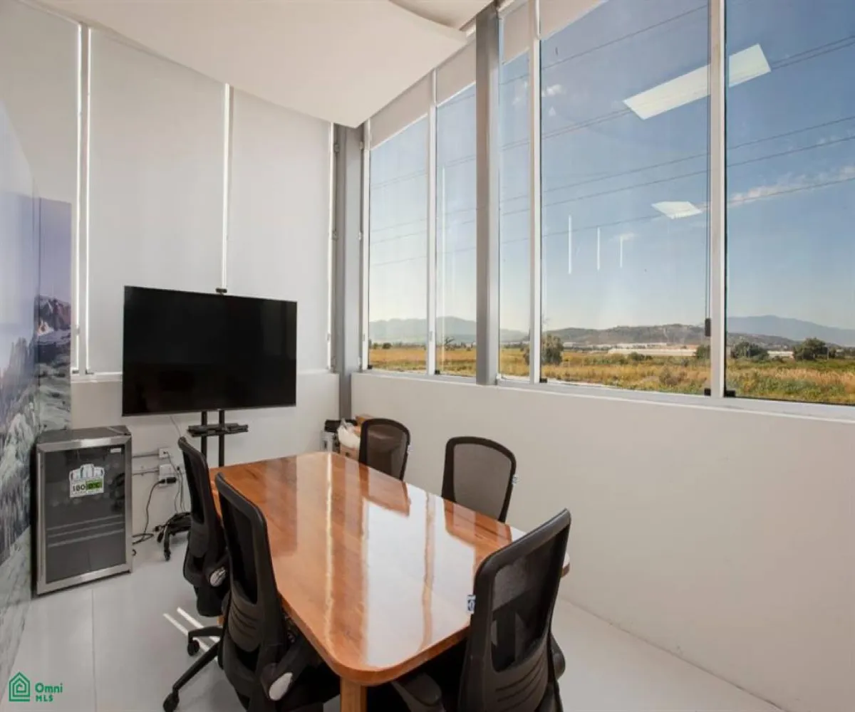 Bodega En Venta,El Capulín,Camino a la capilla 1255, Tlajomulco de Zuniga, Jalisco 45675,Camino a la capilla,MX24963555