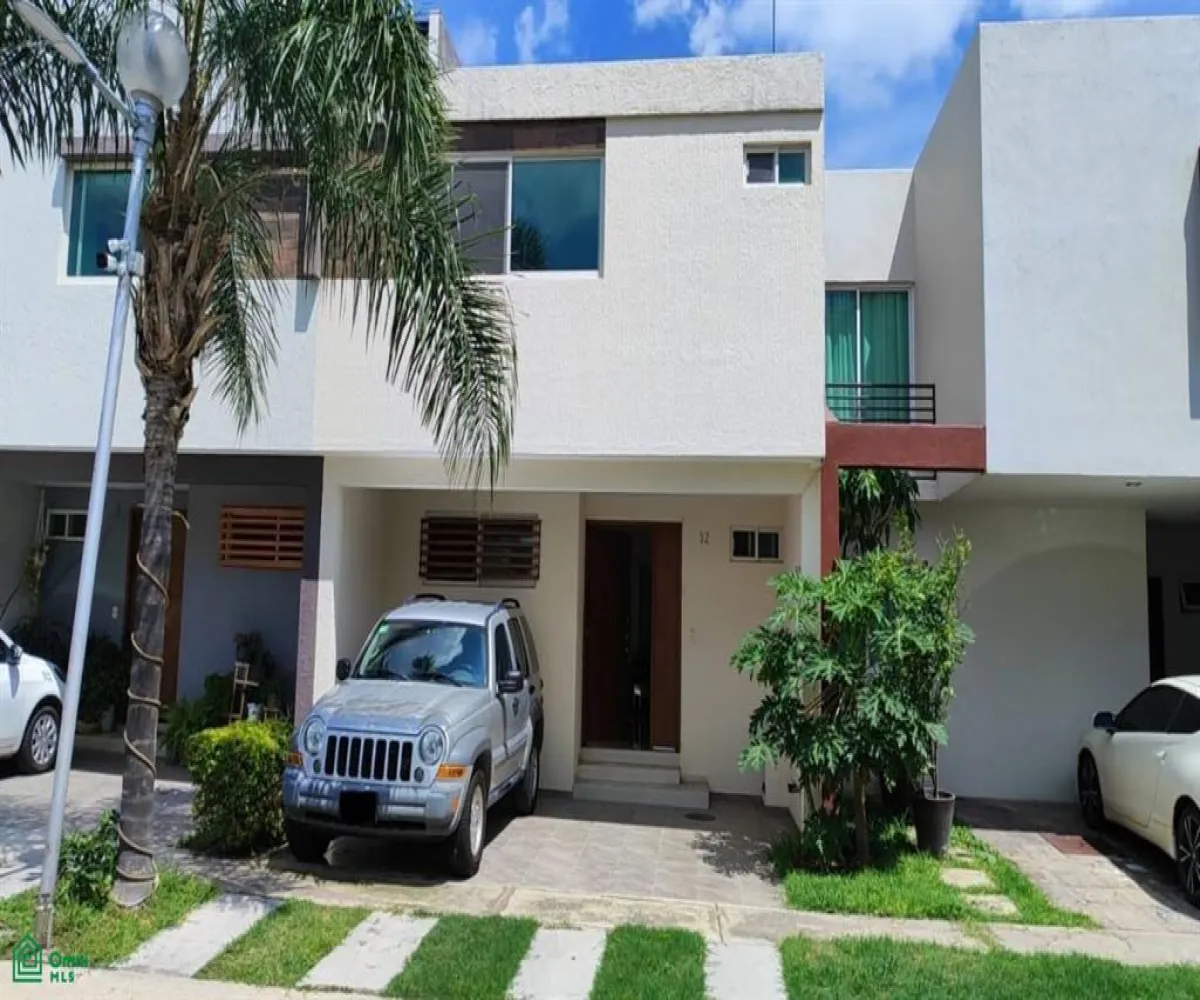 Casa En Venta,Zapopan Centro,Valle de san isidro 52, Zapopan, Jalisco 45130, 3 Habitaciones,2 Baños,Valle de san isidro,2,MX24963664