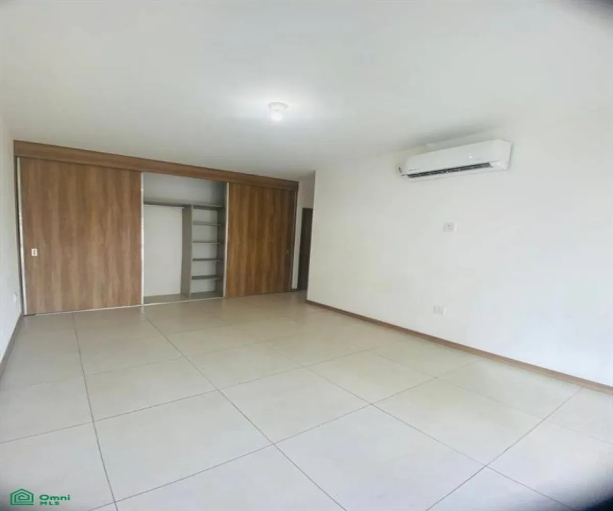 Departamento En Venta,Mirador del Tesoro,vista al atardecer 350, Tlaquepaque, Jalisco 45608, 3 Habitaciones,2 Baños,vista al atardecer,3,MX25932627