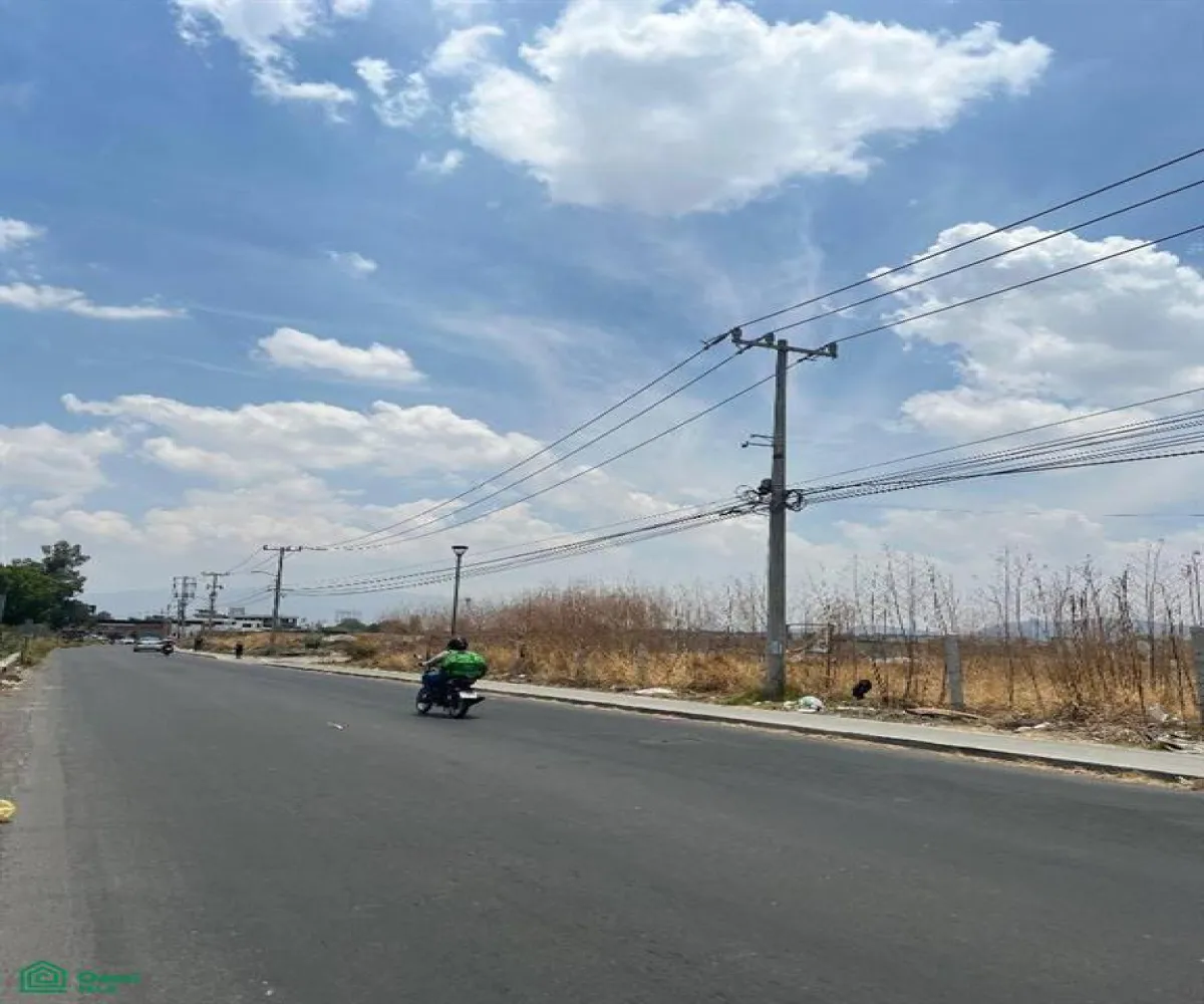 Terreno En Venta,Santa Cruz del Valle,AV. CONCEPCION 5800, Tlajomulco de Zuniga, Jalisco 45655,AV. CONCEPCION,MX25935440