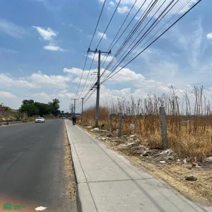 Terreno En Venta,Santa Cruz del Valle,AV. CONCEPCION 5800, Tlajomulco de Zuniga, Jalisco 45655,AV. CONCEPCION,MX25935440
