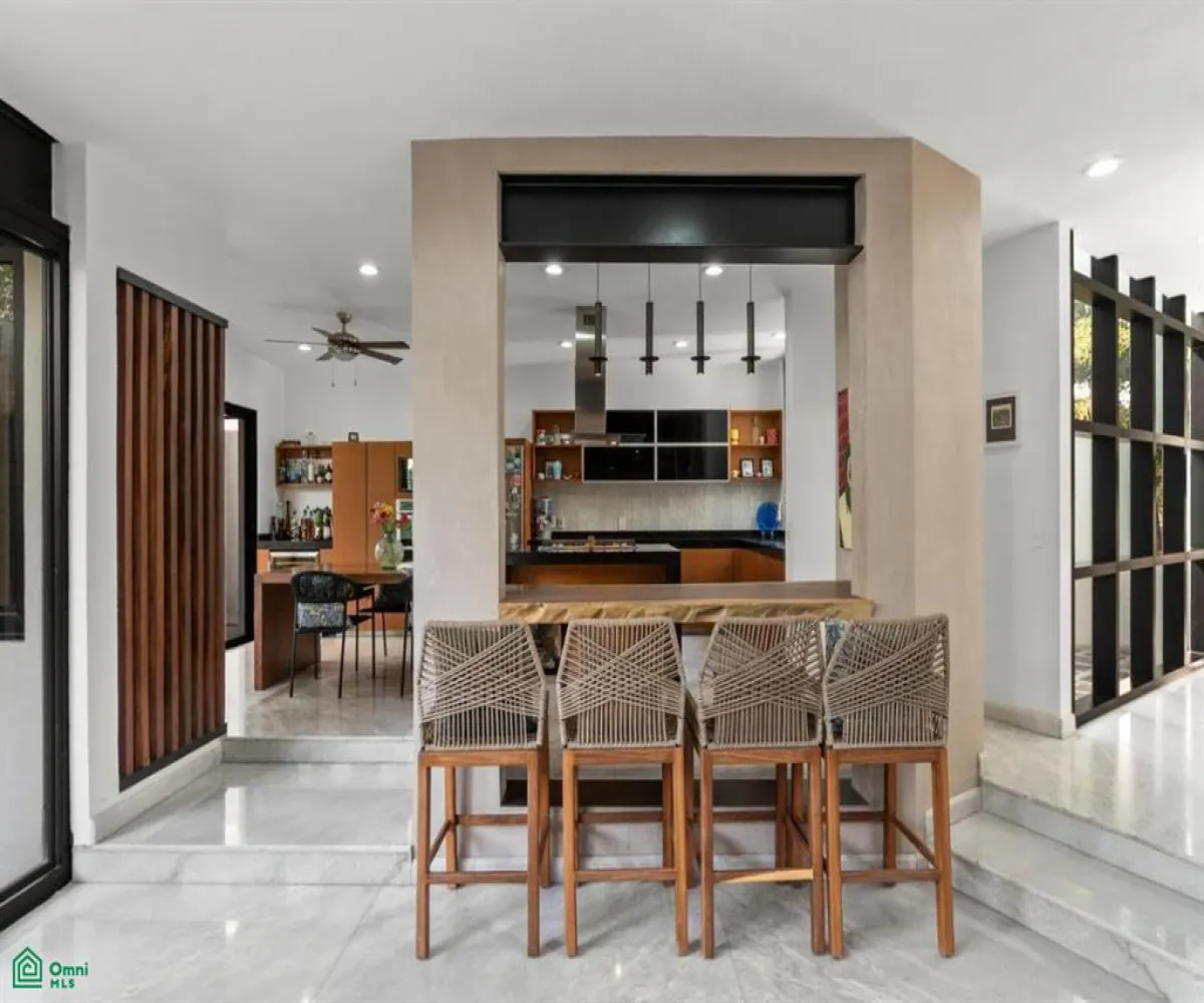 Casa En Venta,Marina Vallarta,ALBATROS 191, Puerto Vallarta, Jalisco 48354, 3 Habitaciones,3 Baños,ALBATROS,2,MX25936081