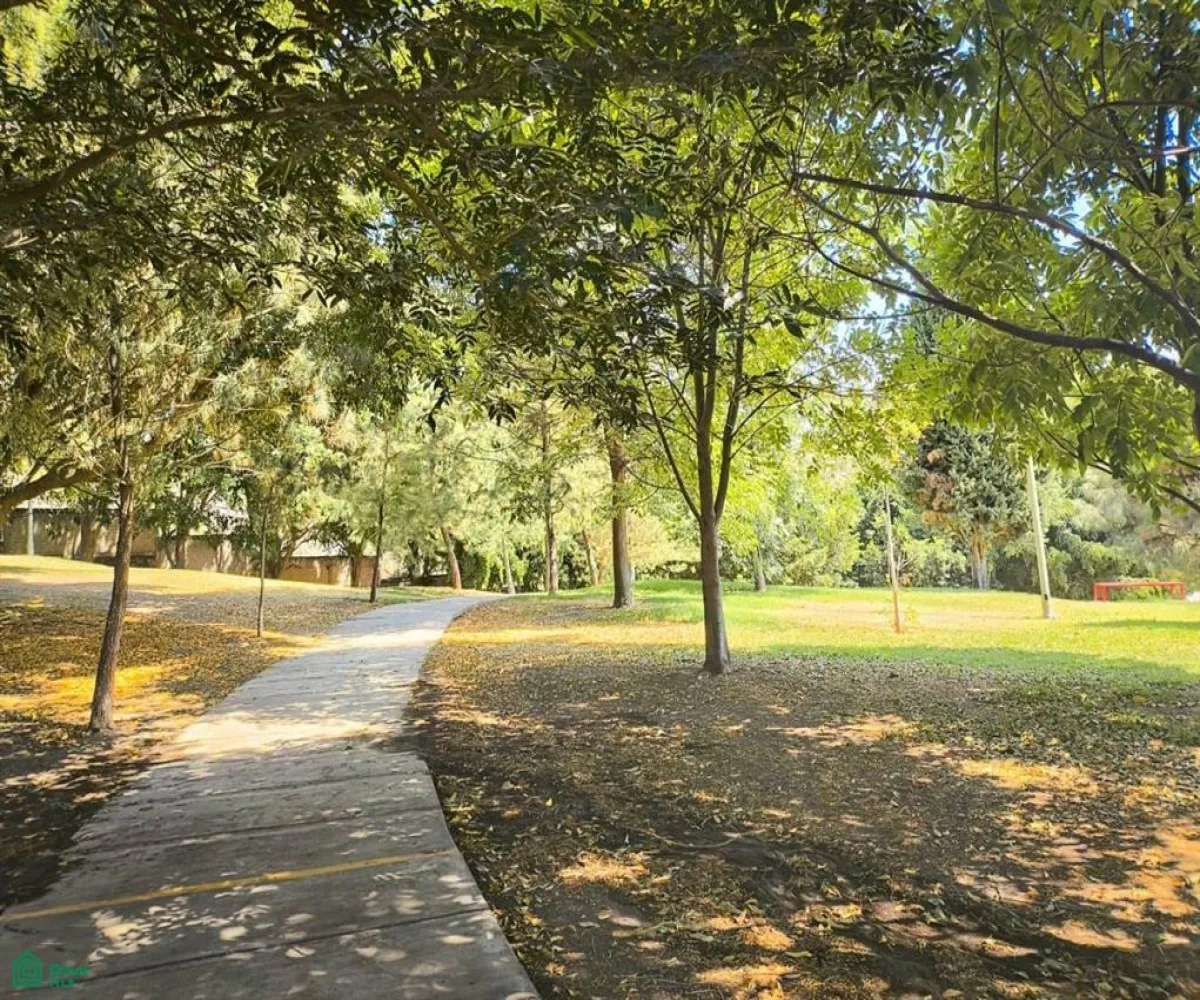 Terreno En Venta,Cortijo de San Agustin,Boulevard de la Loma 100, Tlajomulco de Zuniga, Jalisco 45645,Boulevard de la Loma,MX25937611