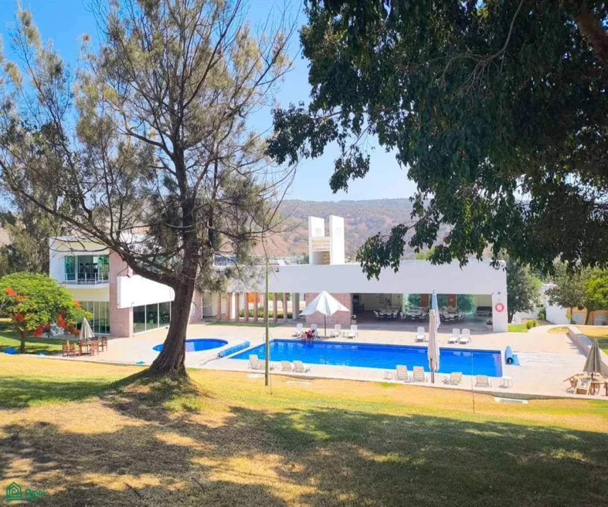 Terreno En Venta,Cortijo de San Agustin,Boulevard de la Loma 100, Tlajomulco de Zuniga, Jalisco 45645,Boulevard de la Loma,MX25937611