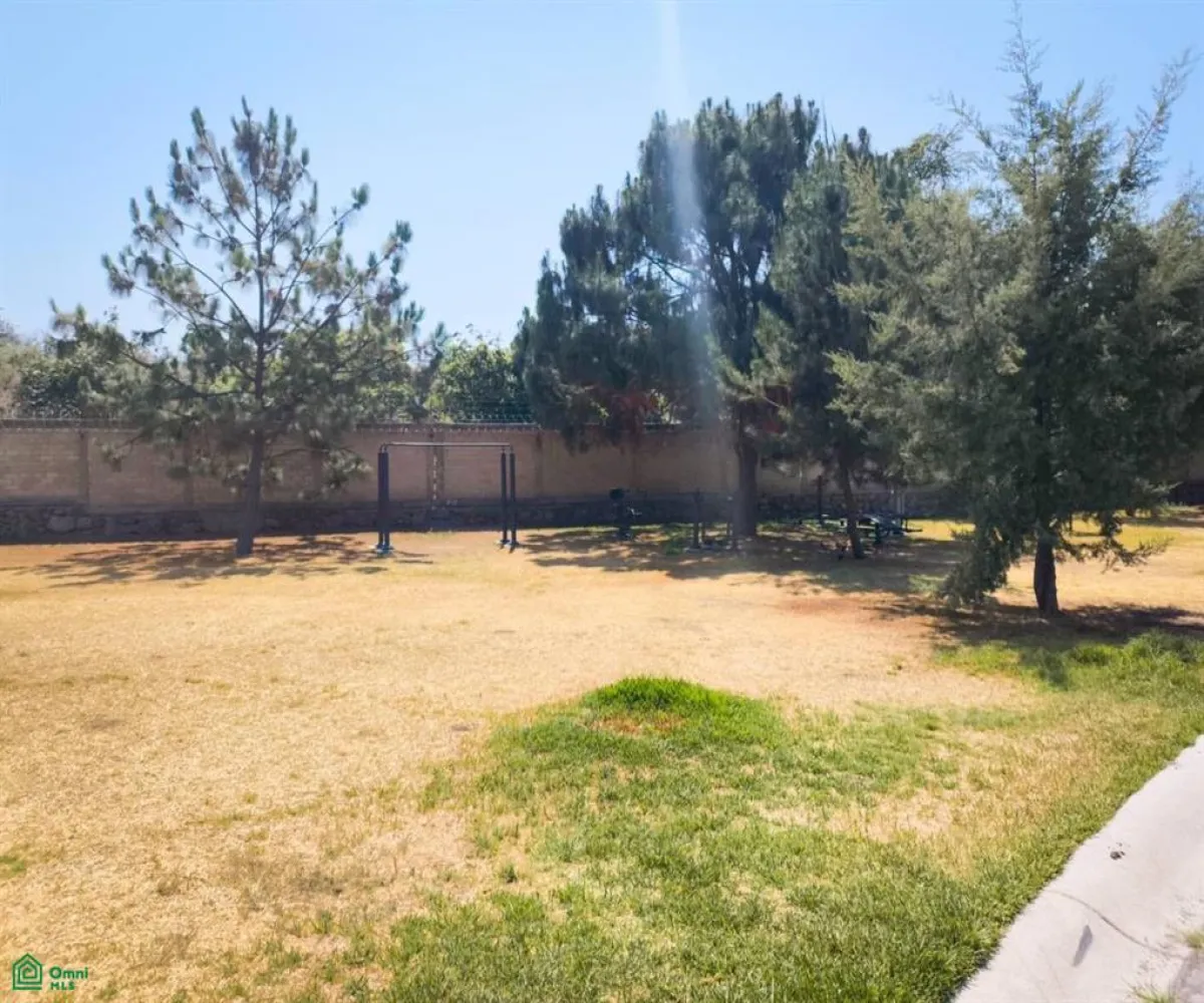 Terreno En Venta,Cortijo de San Agustin,Boulevard de la Loma 100, Tlajomulco de Zuniga, Jalisco 45645,Boulevard de la Loma,MX25937611