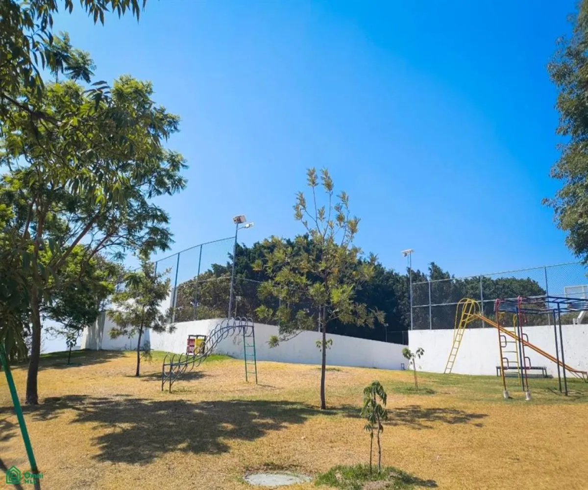 Terreno En Venta,Cortijo de San Agustin,Boulevard de la Loma 100, Tlajomulco de Zuniga, Jalisco 45645,Boulevard de la Loma,MX25937611