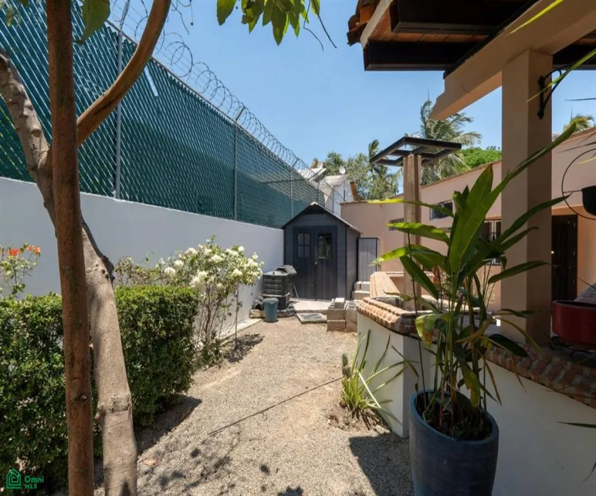 Casa En Venta,Gaviotas,Pez Espada 168, Puerto Vallarta, Jalisco 48328, 4 Habitaciones,4 Baños,Pez Espada,1,MX25937961