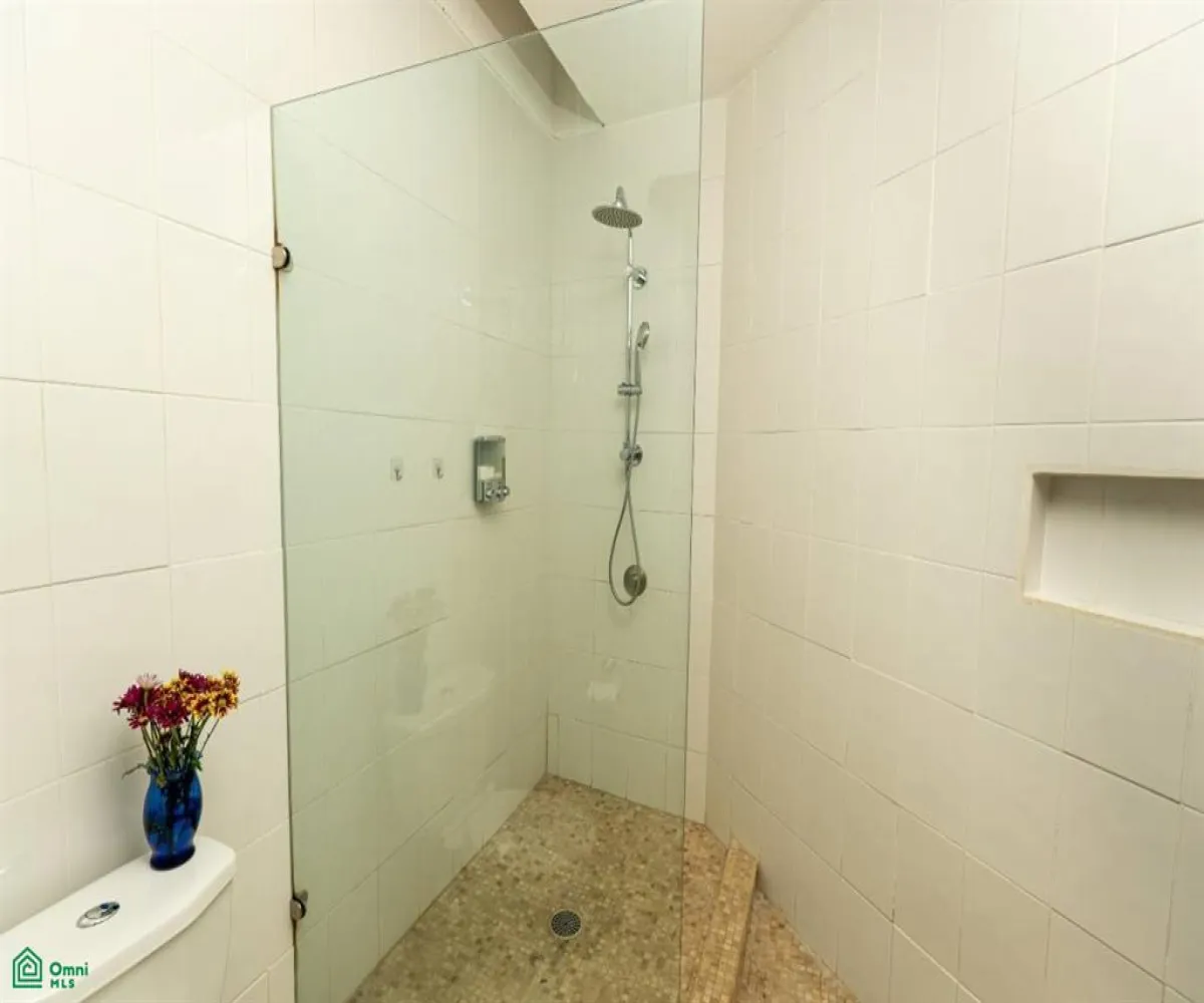 Casa En Venta,Gaviotas,Pez Espada 168, Puerto Vallarta, Jalisco 48328, 4 Habitaciones,4 Baños,Pez Espada,1,MX25937961