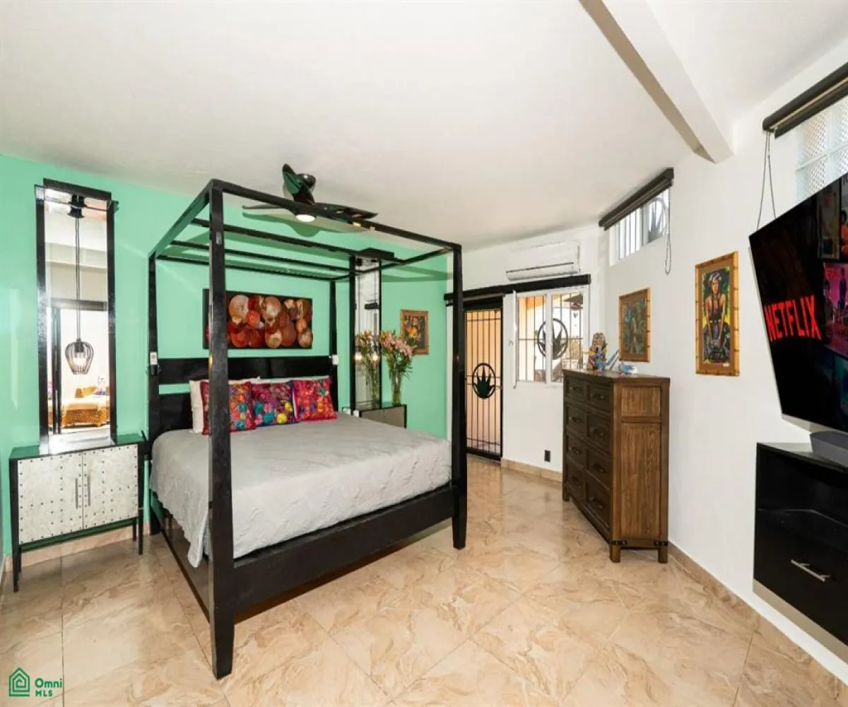 Casa En Venta,Gaviotas,Pez Espada 168, Puerto Vallarta, Jalisco 48328, 4 Habitaciones,4 Baños,Pez Espada,1,MX25937961